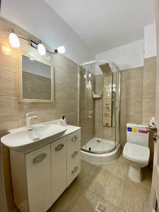 Apartment Titan Pallady Boekarest Buitenkant foto