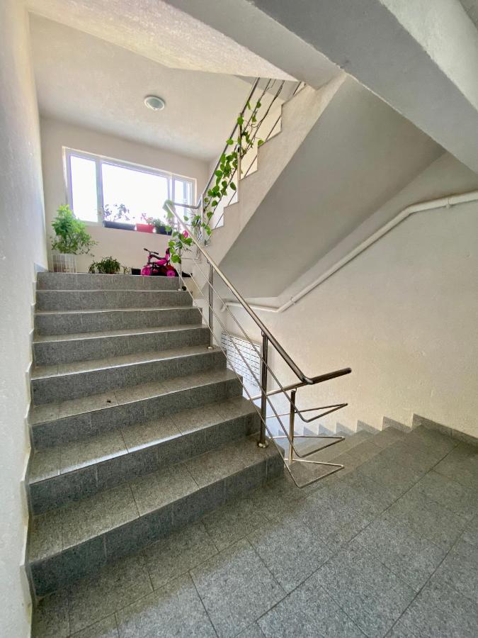 Apartment Titan Pallady Boekarest Buitenkant foto